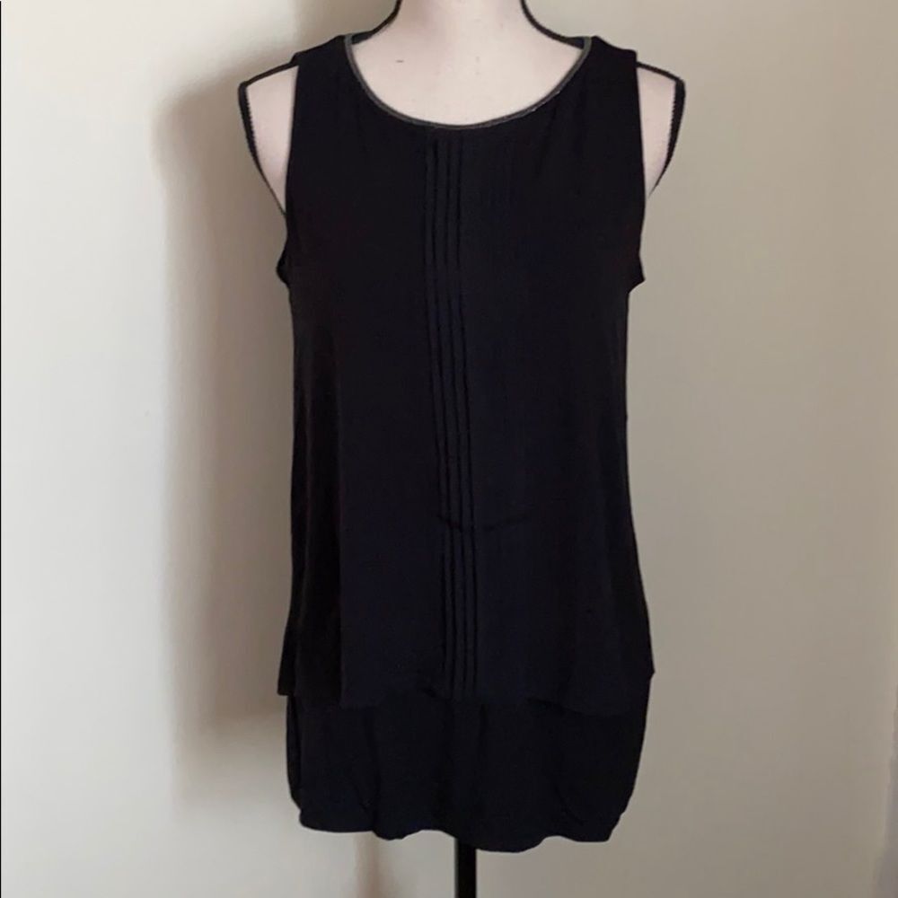 NWT White House Black Market Pin Tuck Tunic Size M